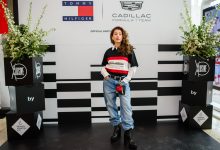 TOMMY HILFIGER ȘI CADILLAC FORMULA 1® TEAM LANSEAZĂ O COLECȚIE PENTRU FANI ÎNTR-O NOUĂ ERĂ A ÎMBRĂCĂMINTEI SPORTIVE AMERICANE