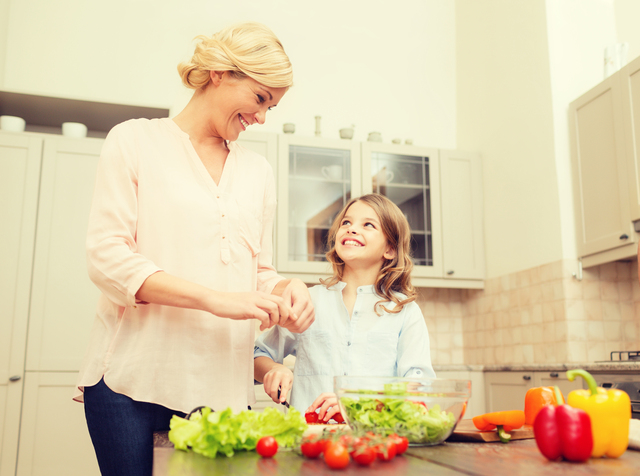 Fructe și legume: Cum să convingi copiii să mănânce fructe și legume?