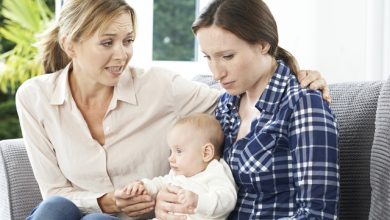 Primești sfaturi nesolicitate privind creșterea copiilor? Cum le gestionezi cu calm și limite sănătoase?