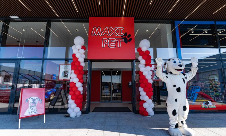 Maxi Pet deschide al treilea hipermarket pentru animale de companie din București