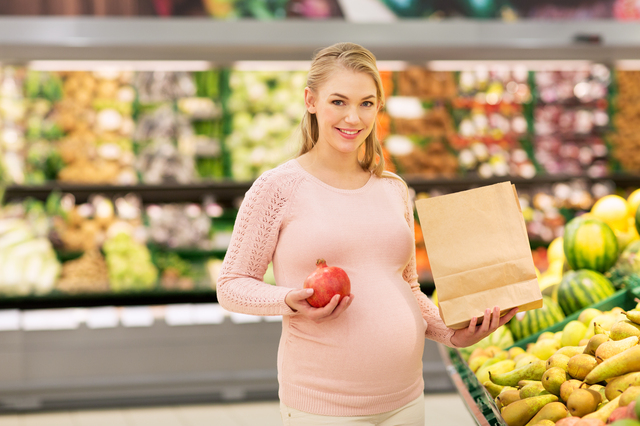 Fructe în sarcină: ce să consume și la ce să fie atentă gravida?