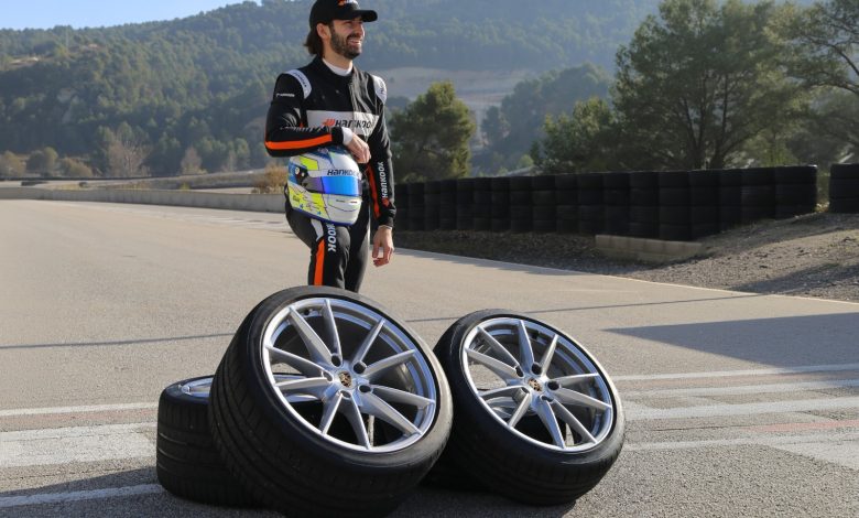 Porsche 911 Carrera echipat din fabrică cu anvelope Hankook Ventus S1 Evo Z