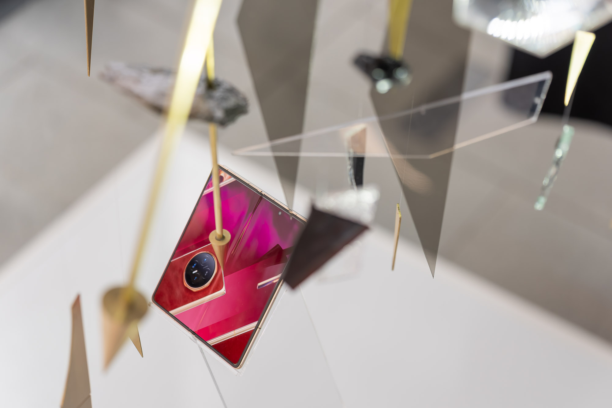 HONOR Magic V6: designul care se poartă