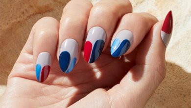 polka dot manicure