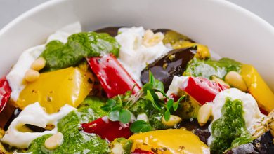 Cremă de feta cu legume sotate