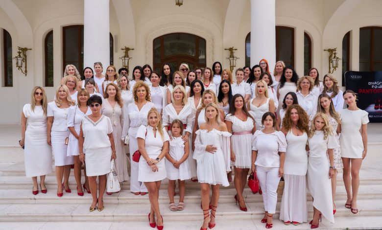 DRAGOSTEA POARTĂ PANTOFII ROŞII