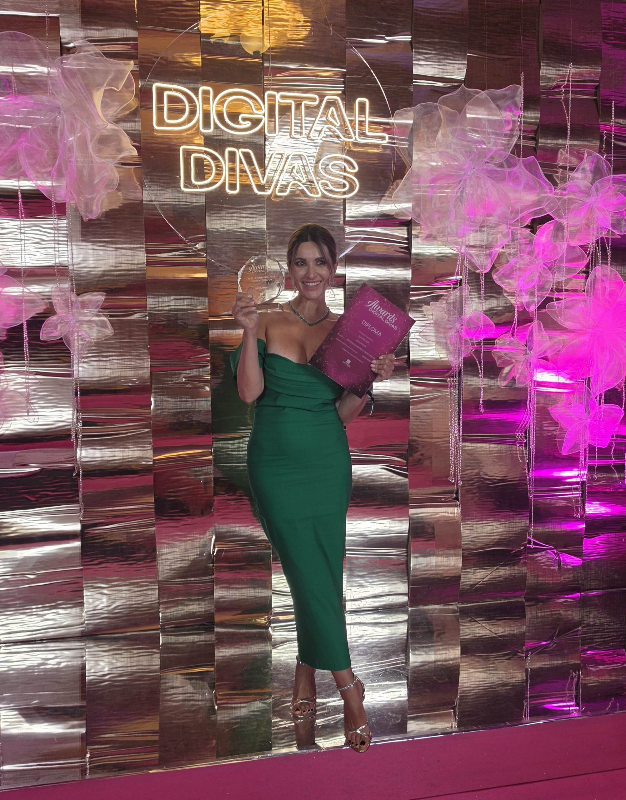Ela Crăciun, pe podium la Digital Divas 2026: Silver Award pentru Best Health & Wellness Content Creator