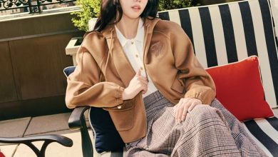 TOMMY HILFIGER O INVITĂ PE JISOO ÎN LUMEA SA DIN NEW YORK ȘI ÎN THE PLAZA PENTRU TOAMNA ANULUI 2026