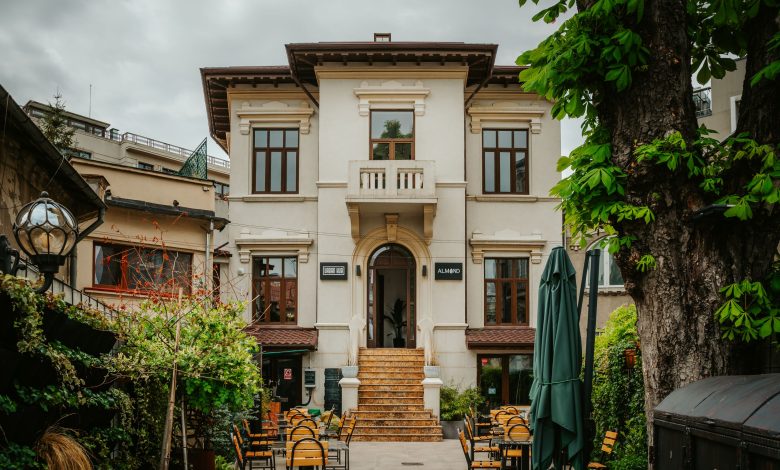 Comunitatea de sustenabilitate eEco iese din online, la Urban HUB